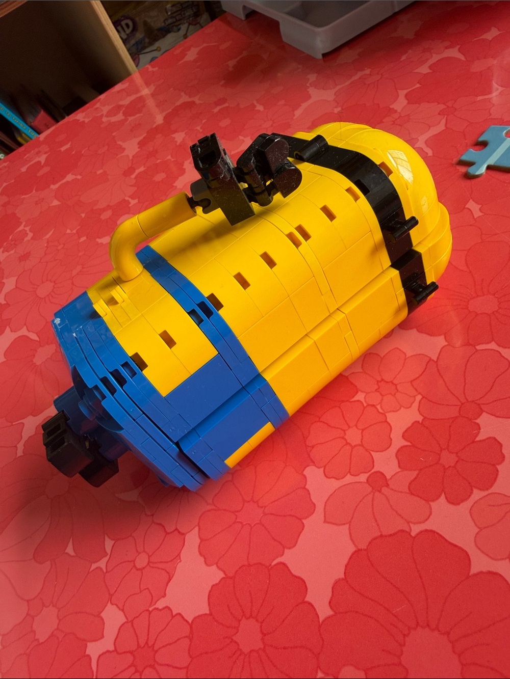 Minion Lego - Picture 3 of 7